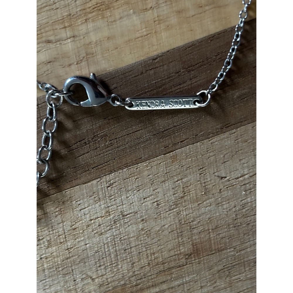 Kendra Scott Isla Necklace Blue Lace Agate Silver Tone Retired Adjustable 18-20" - Picture 3 of 9